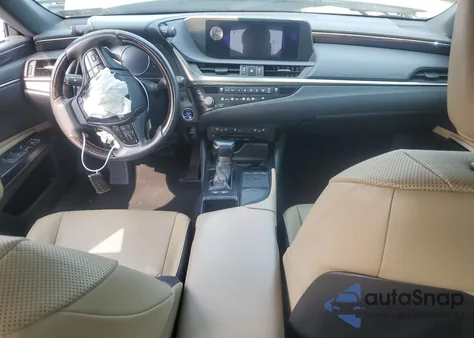 2021 Lexus Es 300H из США, поврежденный, VIN 58ADA1C17MU003473